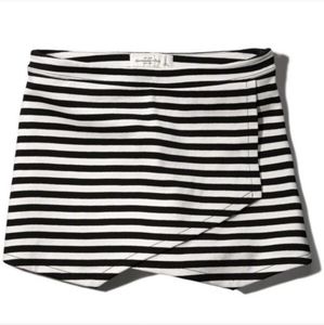 Abercrombie and Fitch Striped Skort
